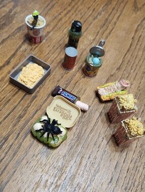Zuru Mega Gross Minis